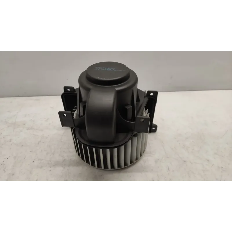 Ventilateur de chauffage audi q7 4l