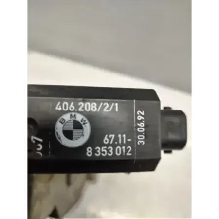 Serrure porte avant droit bmw serie 3 e36