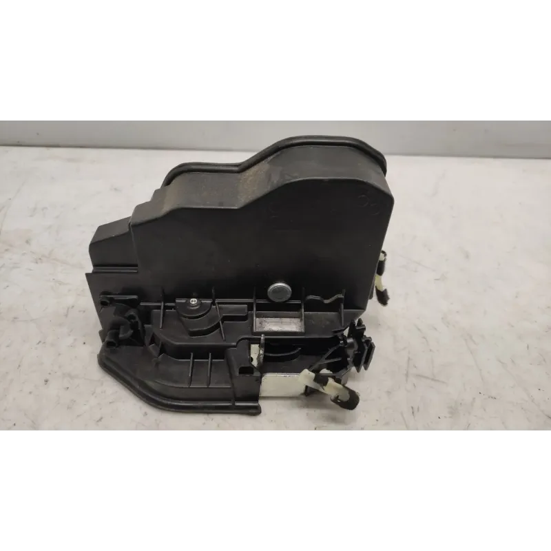 Serrure porte arriere droite bmw serie 3 f30/f31