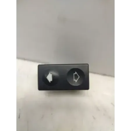 Commande leve-glace porte avant gauche bmw serie 3 e36