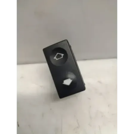 Commande leve-glace porte arriere gauche bmw serie 3 e36