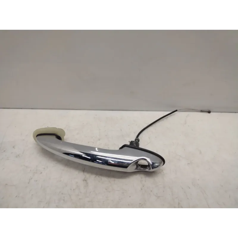 Poignee exterieure porte avant gauche mini r50