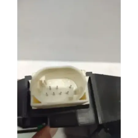 Serrure porte avant droit mini r56