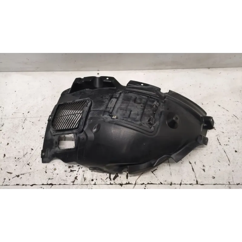 Pare-boue aile avant droite 2/2 bmw serie 1 f20/f21