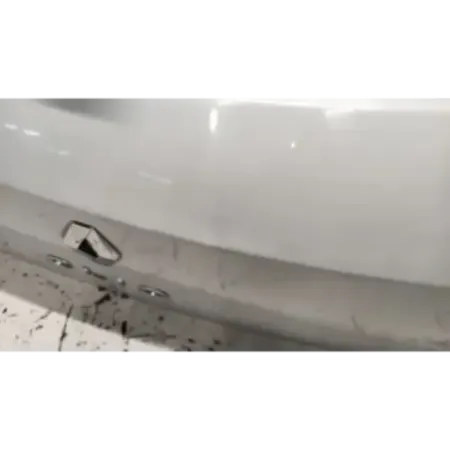 Malle / hayon / coffre renault clio 3 iii