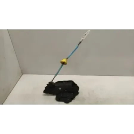 Serrure porte arriere gauche bmw serie 1 f40