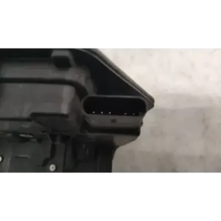 Serrure porte arriere gauche bmw serie 1 f40