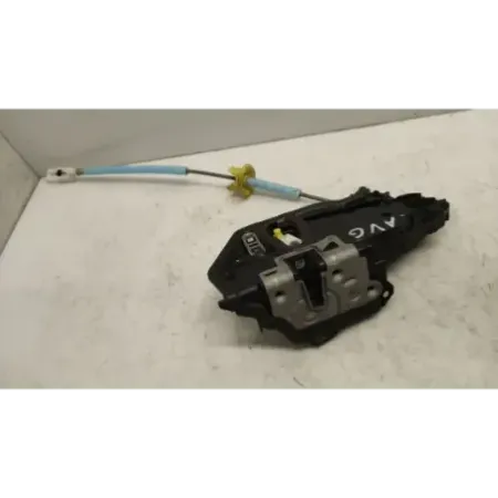 Serrure porte avant gauche bmw serie 1 f40