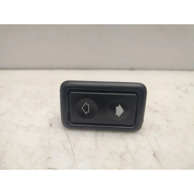 Commande leve-glace porte avant gauche bmw serie 3 e36