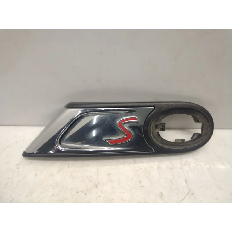 Repetiteur avant gauche mini r56