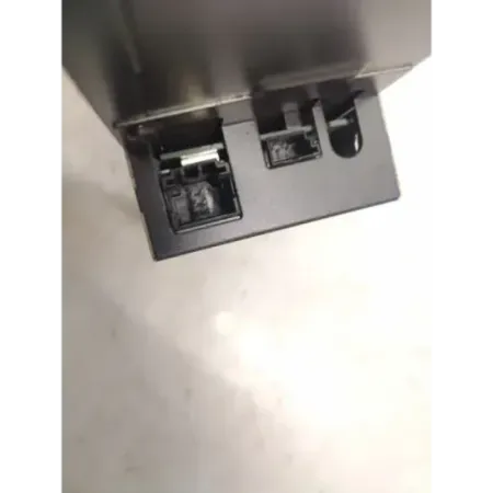 Lecteur / chargeur cd mini r50