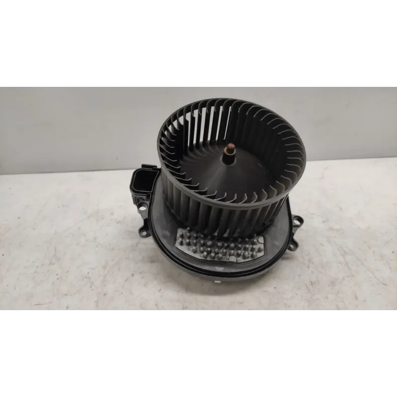 Ventilateur de chauffage bmw serie 1 f20/f21