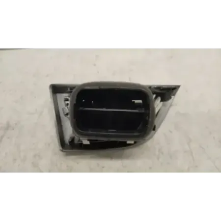 Grille aeration avant gauche bmw serie 1 f20/f21