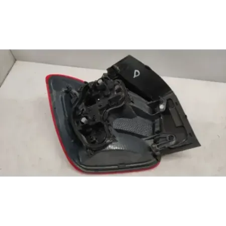 Feu arriere droit bmw serie 1 f20/f21