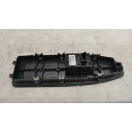 Commande leve-glace porte avant droit bmw serie 1 f20/f21