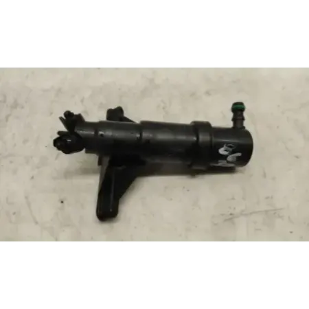 Cache gicleur lave-phare avant droit bmw serie 5 e60/e61
