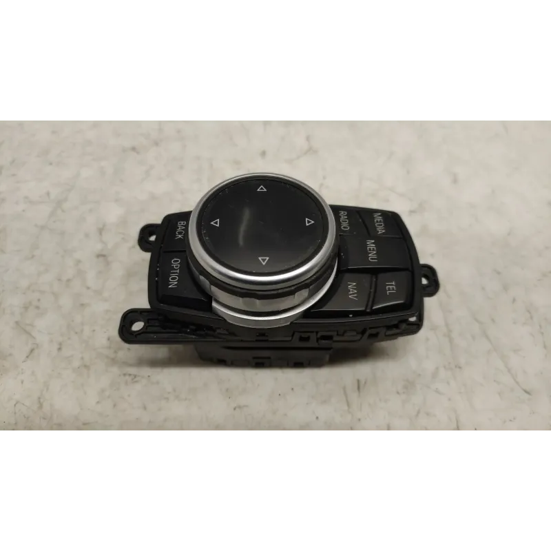 Commande navigation gps bmw serie 3 f30/f31