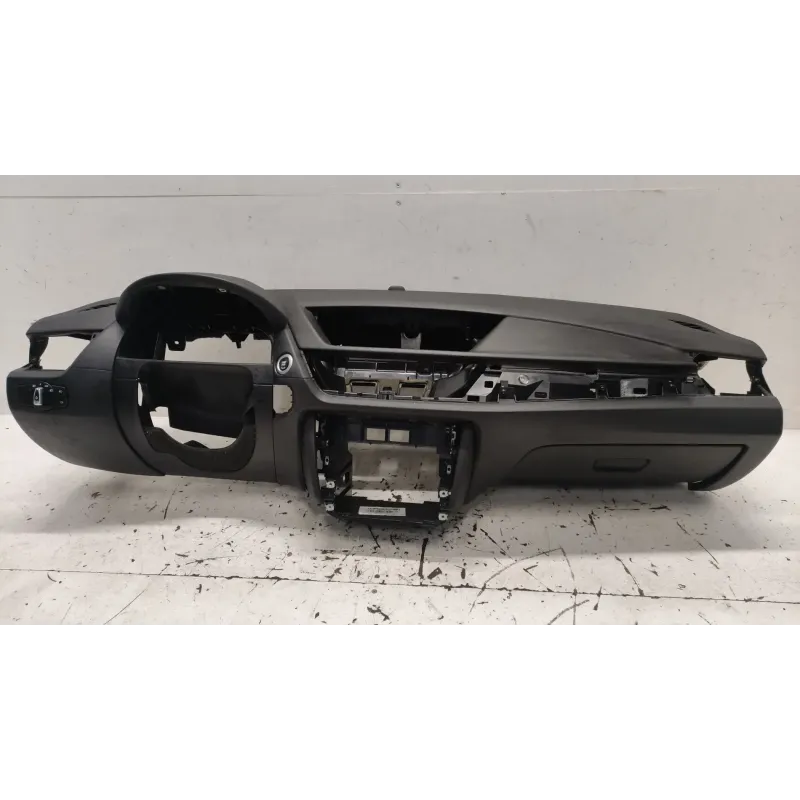 Planche de bord bmw x1 e84