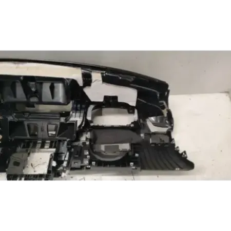 Planche de bord bmw x1 e84