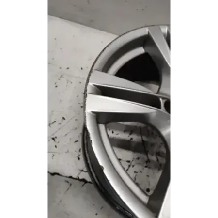 Jante avant bmw x1 e84