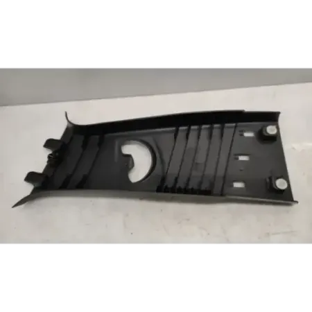 Montant de porte avant droit bmw x1 e84