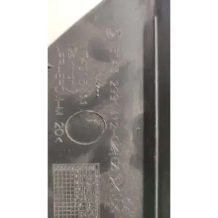 Montant de lunette arriere droit bmw x1 e84