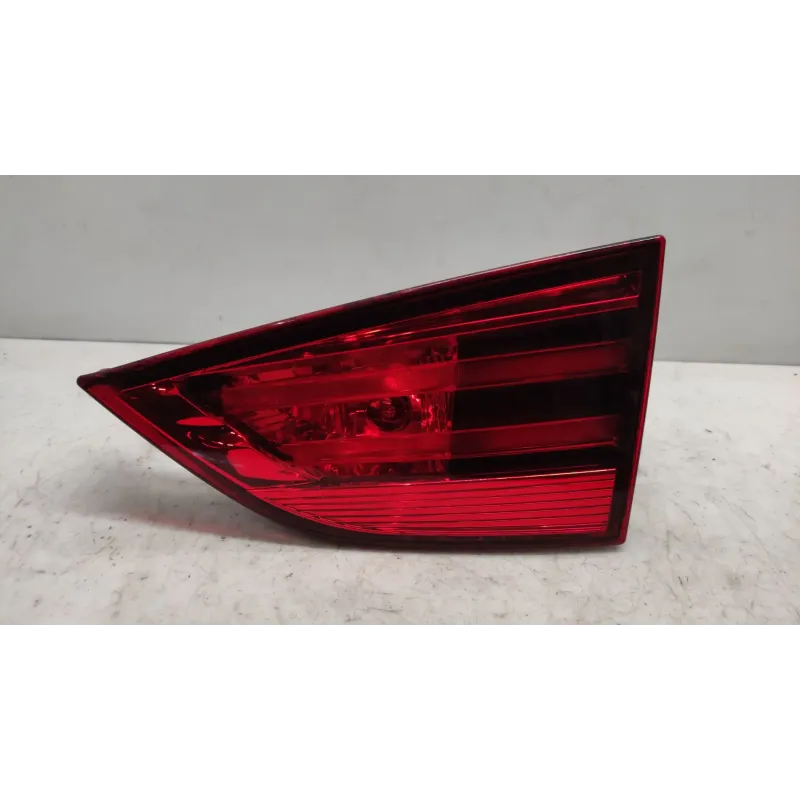 Feu arriere interieur droit bmw x1 e84