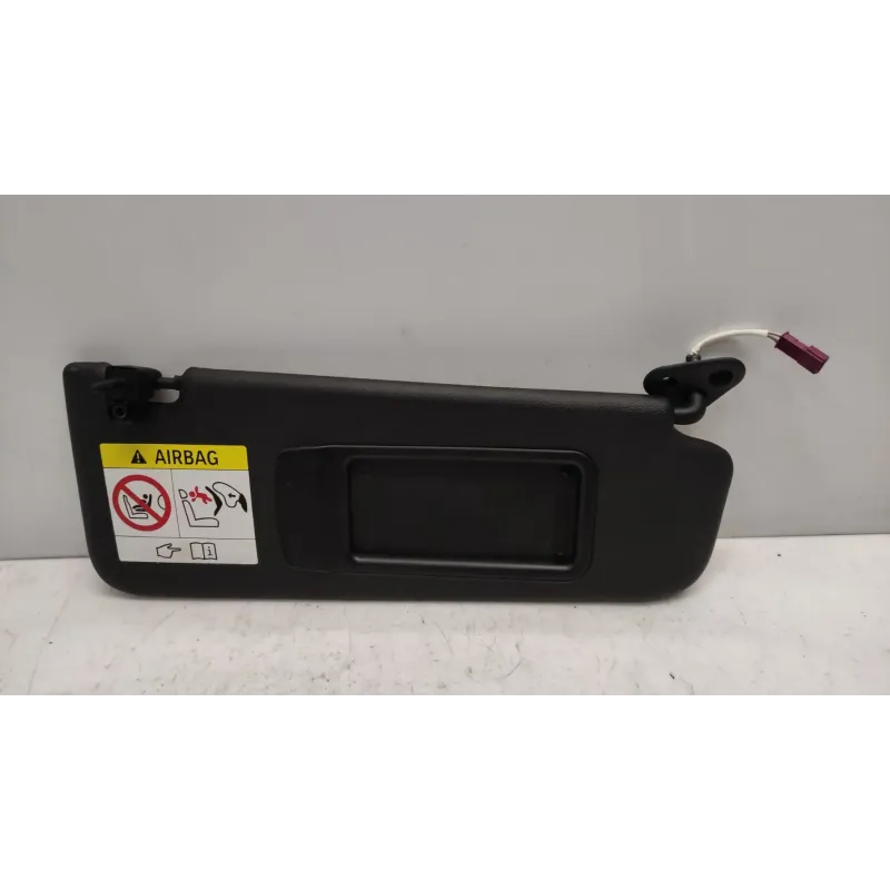 Pare soleil droit bmw x1 e84