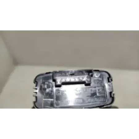 Bouton de warning bmw x1 e84