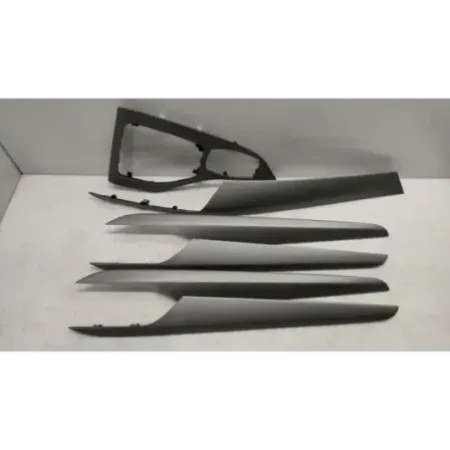 Insert decoratif bmw x1 e84