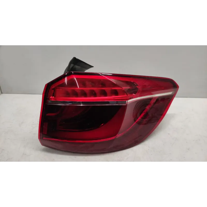 Feu arriere droit bmw x6 f16