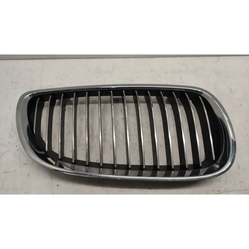 Calandre droit bmw serie 3 e92/e93