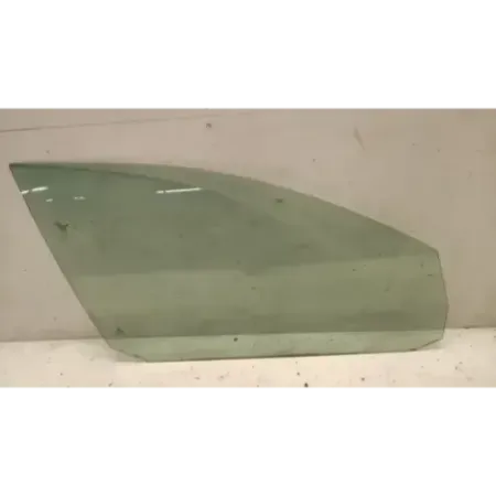 Glace porte avant droite volkswagen golf 5 v