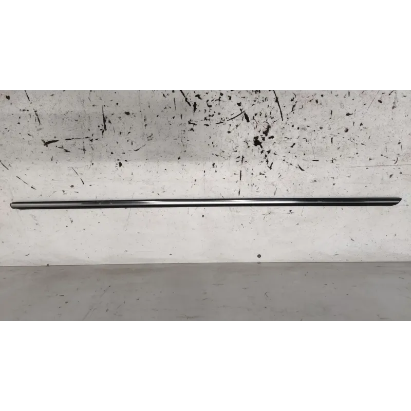 Baguette porte avant droite mini cabriolet r52