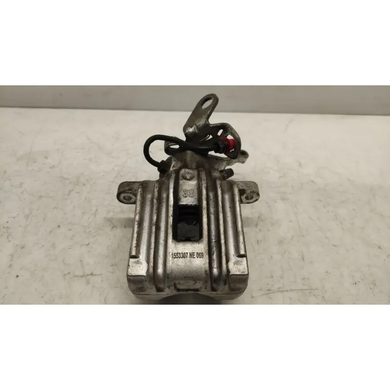 Etrier de frein arriere gauche volkswagen golf 5 v