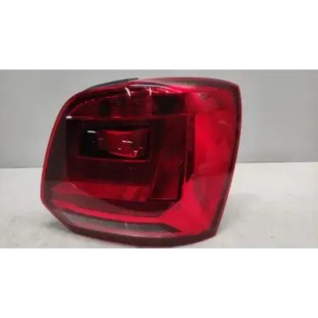 Feu arriere droit volkswagen polo 6r/6c v