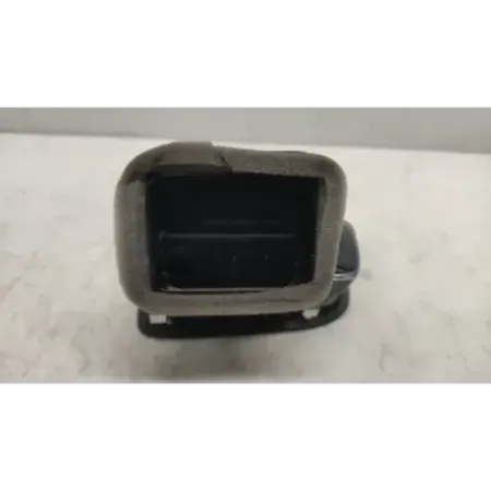 Grille aeration avant droite volkswagen polo 6r/6c v