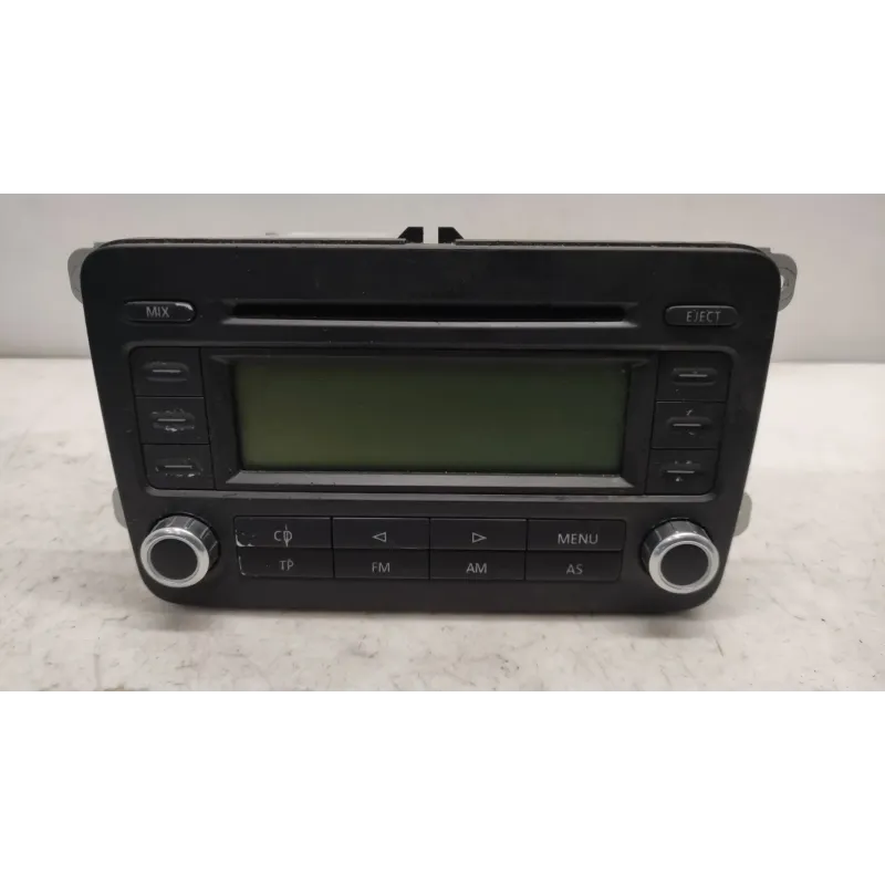 Autoradio specifique volkswagen golf 5 v