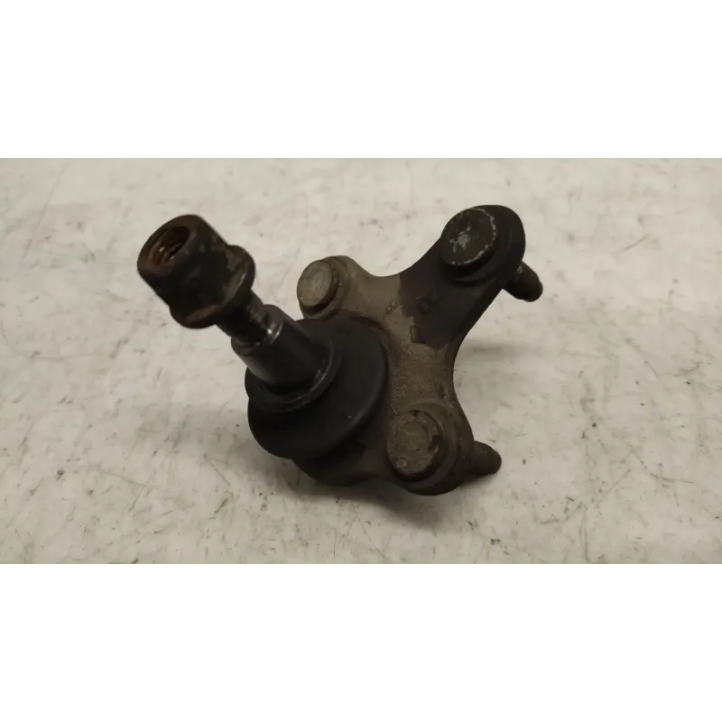 Rotule de bras avant volkswagen golf 5 v