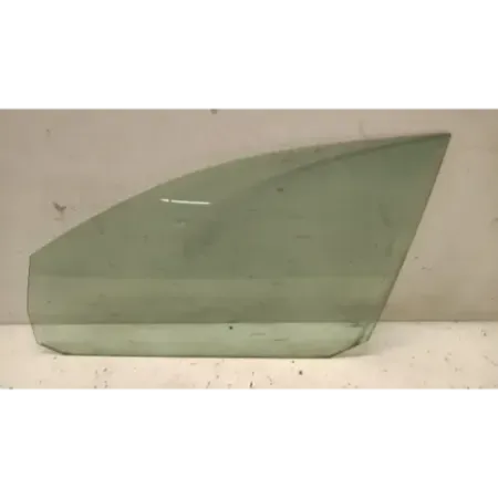 Glace porte avant gauche volkswagen golf 5 v