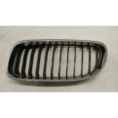 Calandre gauche bmw serie 3 e90/e91