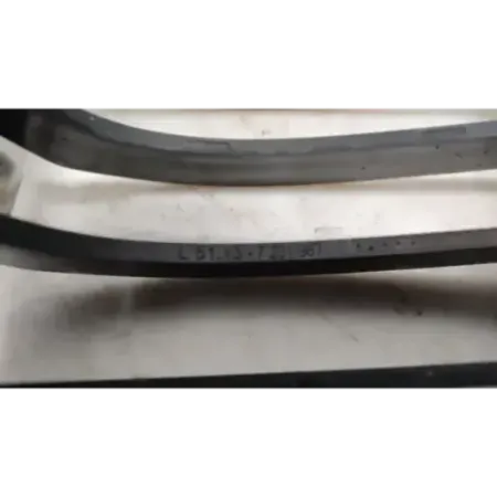 Calandre gauche bmw serie 3 e90/e91