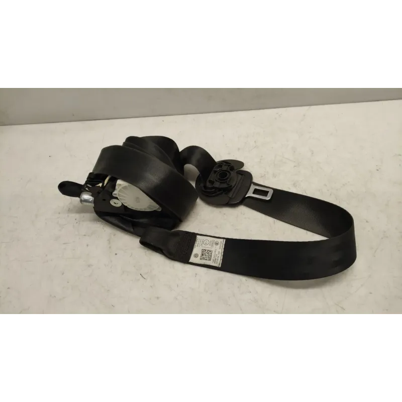 Ceinture avant gauche volkswagen polo 6r/6c v
