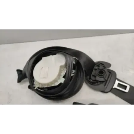 Ceinture avant gauche volkswagen polo 6r/6c v