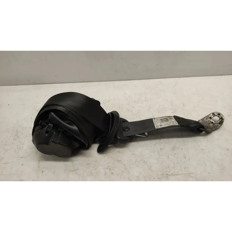 Ceinture arriere droite volkswagen polo 6r/6c v