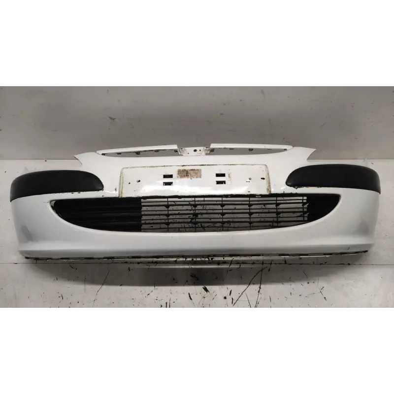 Pare-choc avant peugeot 307