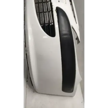 Pare-choc avant peugeot 307