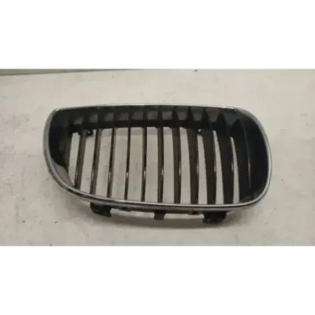 Calandre droit bmw serie 1 e87/e81