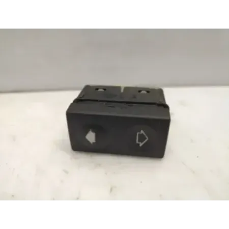 Commande leve-glace porte avant gauche bmw serie 3 e36