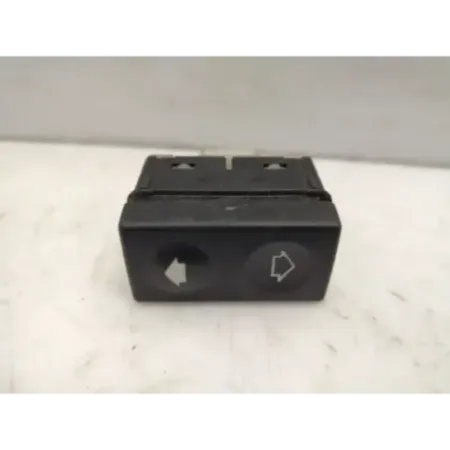 Commande leve-glace porte avant gauche bmw serie 3 e36